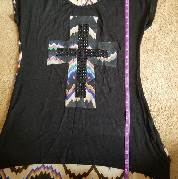 Top - Picture 3 of 4